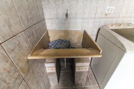Casa à venda com 150m², 3 quartos e 3 vagas Casa à venda com 150m², 3 quartos e 3 vagasÁrea de Serviço