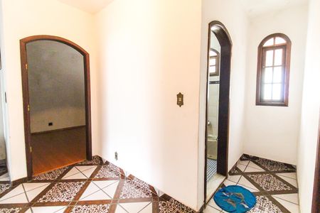 Casa à venda com 150m², 3 quartos e 3 vagas Casa à venda com 150m², 3 quartos e 3 vagasHall
