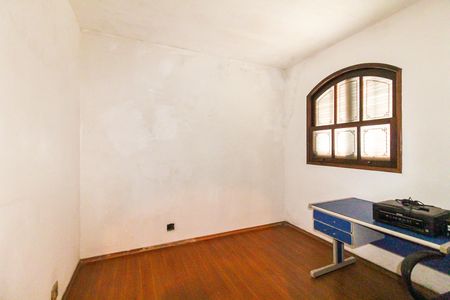 Casa à venda com 150m², 3 quartos e 3 vagas Casa à venda com 150m², 3 quartos e 3 vagasQuarto 3