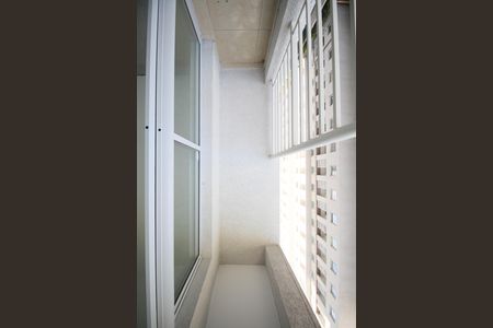 Apartamento para alugar com 37m², 2 quartos e 1 vagaSacada