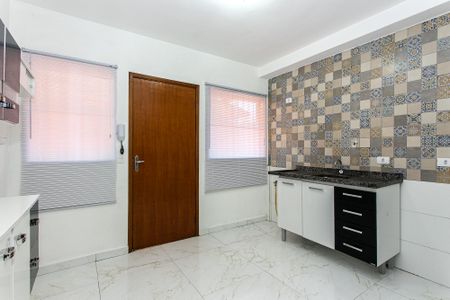 Cozinha de apartamento para alugar com 1 quarto, 37m² em Chácara Califórnia, São Paulo