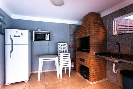 Apartamento para alugar com 37m², 1 quarto e sem vaga Apartamento para alugar com 37m², 1 quarto e sem vagaÁrea comum - Churrasqueira