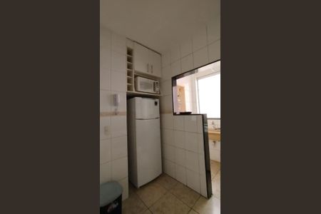 Cozinha de apartamento para alugar com 3 quartos, 60m² em Nova Granada, Belo Horizonte