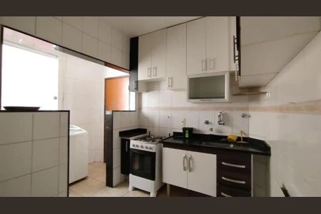 Cozinha de apartamento para alugar com 3 quartos, 60m² em Nova Granada, Belo Horizonte