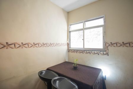 Casa para alugar com 70m², 3 quartos e sem vaga Casa para alugar com 70m², 3 quartos e sem vagaCozinha e Área de Serviço
