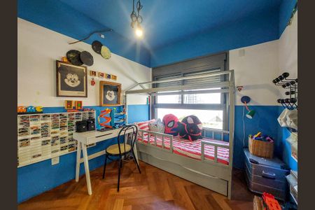 Apartamento à venda com 170m², 3 quartos e 2 vagasSuíte 1