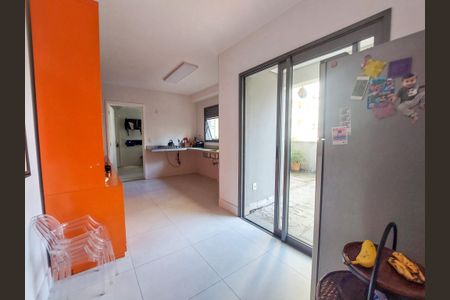 Apartamento à venda com 170m², 3 quartos e 2 vagasCozinha