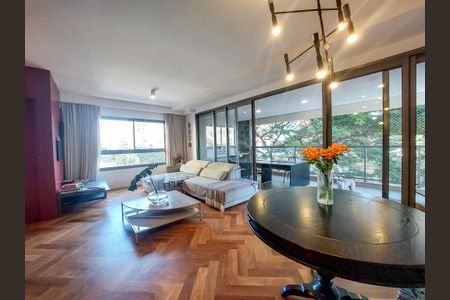 Apartamento à venda com 170m², 3 quartos e 2 vagasSala