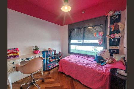 Apartamento à venda com 170m², 3 quartos e 2 vagasSuíte 2