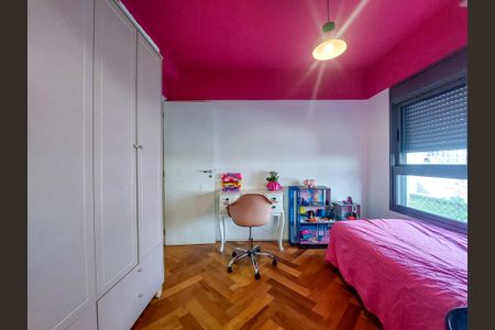 Apartamento à venda com 170m², 3 quartos e 2 vagasSuíte 2