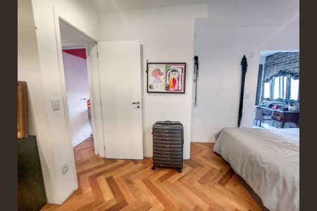 Apartamento à venda com 170m², 3 quartos e 2 vagasSuíte 3