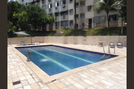 Apartamento à venda com 63m², 3 quartos e 1 vaga Apartamento à venda com 63m², 3 quartos e 1 vagaÁrea comum - Piscina