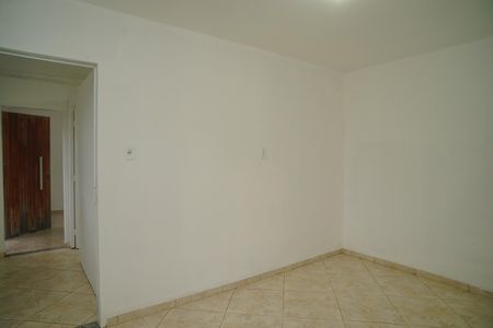 Quarto 2 de casa para alugar com 2 quartos, 70m² em Centro, Maricá