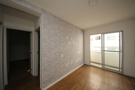 Sala de apartamento para alugar com 2 quartos, 44m² em Cidade São Mateus, São Paulo