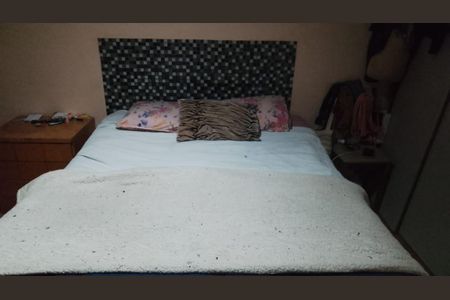 Quarto de casa para alugar com 2 quartos, 83m² em Realengo, Rio de Janeiro