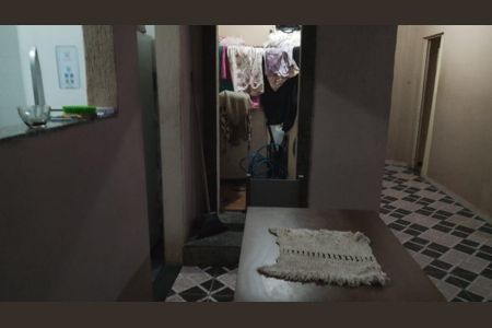 Sala de casa para alugar com 2 quartos, 83m² em Realengo, Rio de Janeiro