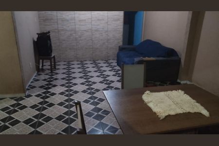 Sala de casa para alugar com 2 quartos, 83m² em Realengo, Rio de Janeiro