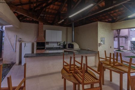 Apartamento para alugar com 50m², 2 quartos e 1 vaga Apartamento para alugar com 50m², 2 quartos e 1 vagaÁrea comum - Churrasqueira