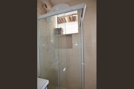 Apartamento para alugar com 70m², 2 quartos e sem vagaBanheiro da Suíte