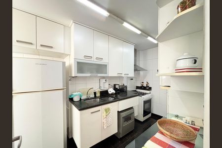Apartamento para alugar com 75m², 2 quartos e sem vaga Apartamento para alugar com 75m², 2 quartos e sem vagaCozinha