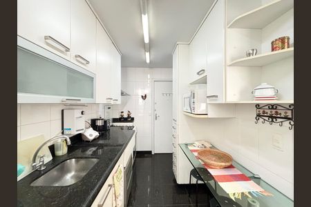 Apartamento para alugar com 75m², 2 quartos e sem vaga Apartamento para alugar com 75m², 2 quartos e sem vagaCozinha