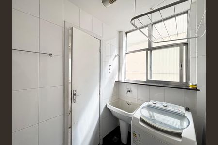 Apartamento para alugar com 75m², 2 quartos e sem vaga Apartamento para alugar com 75m², 2 quartos e sem vagaÁrea de serviço