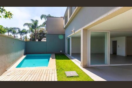 Casa de condomínio à venda com 420m², 4 quartos e 4 vagas Casa de condomínio à venda com 420m², 4 quartos e 4 vagasFoto 11