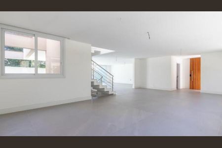 Casa de condomínio à venda com 420m², 4 quartos e 4 vagas Casa de condomínio à venda com 420m², 4 quartos e 4 vagasFoto 06