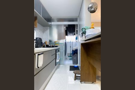 Foto 11 de apartamento à venda com 2 quartos, 85m² em Vila Gumercindo, São Paulo