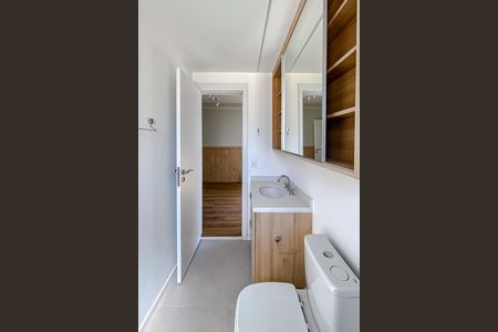 Apartamento à venda com 76m², 2 quartos e 2 vagas Apartamento à venda com 76m², 2 quartos e 2 vagasBanheiro da Suíte 2