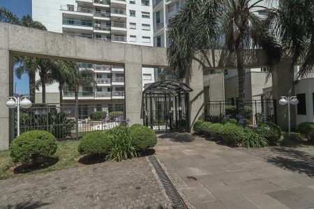 Apartamento para alugar com 80m², 2 quartos e 1 vagaFachada