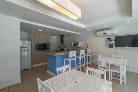 Apartamento para alugar com 80m², 2 quartos e 1 vagaÁrea comum - Churrasqueira