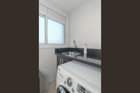 Apartamento para alugar com 80m², 2 quartos e 1 vagaÁrea de Serviço