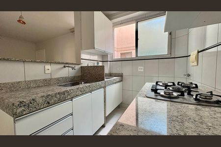 Apartamento para alugar com 90m², 2 quartos e 2 vagasCozinha 