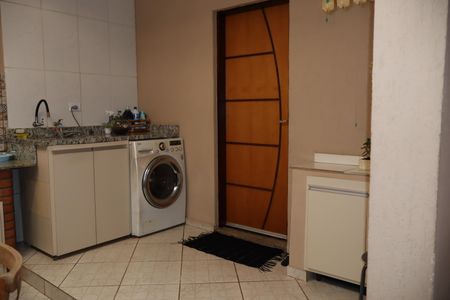 Casa à venda com 132m², 3 quartos e 4 vagasGourmet e área de serviço