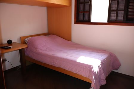 Casa à venda com 132m², 3 quartos e 4 vagasQuarto 1