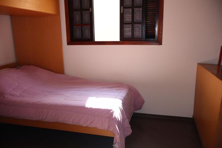Casa à venda com 132m², 3 quartos e 4 vagasQuarto 1