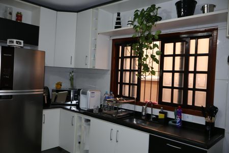 Casa à venda com 132m², 3 quartos e 4 vagasCozinha