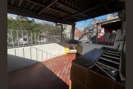 Casa para alugar com 98m², 3 quartos e 2 vagas Casa para alugar com 98m², 3 quartos e 2 vagasÁrea de serviço