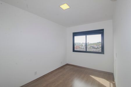 Apartamento para alugar com 70m², 2 quartos e 2 vagas Apartamento para alugar com 70m², 2 quartos e 2 vagasSuite
