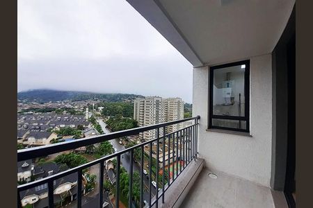Apartamento para alugar com 70m², 2 quartos e 2 vagasVista varanda
