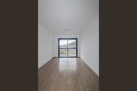 Apartamento para alugar com 70m², 2 quartos e 2 vagas Apartamento para alugar com 70m², 2 quartos e 2 vagasSala