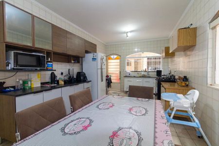 Casa à venda com 149m², 3 quartos e 2 vagas Casa à venda com 149m², 3 quartos e 2 vagasCozinha