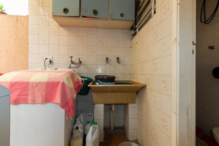 Casa à venda com 149m², 3 quartos e 2 vagas Casa à venda com 149m², 3 quartos e 2 vagasÁrea gourmet e área de serviço