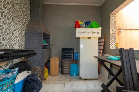 Casa à venda com 149m², 3 quartos e 2 vagas Casa à venda com 149m², 3 quartos e 2 vagasÁrea gourmet e área de serviço