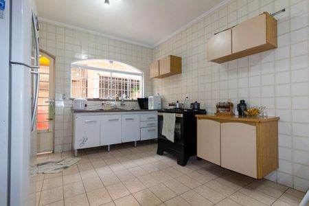 Casa à venda com 149m², 3 quartos e 2 vagas Casa à venda com 149m², 3 quartos e 2 vagasCozinha