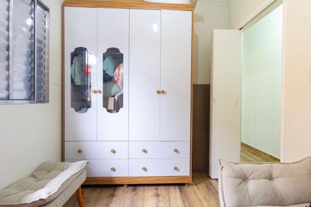 Casa à venda com 149m², 3 quartos e 2 vagas Casa à venda com 149m², 3 quartos e 2 vagasQuarto 2