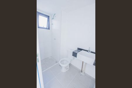 Banheiro  de kitnet/studio à venda com 1 quarto, 26m² em Pinheiros, São Paulo