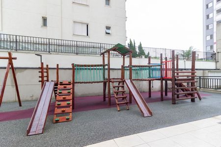 Apartamento à venda com 120m², 3 quartos e 2 vagasÁrea comum - Playground