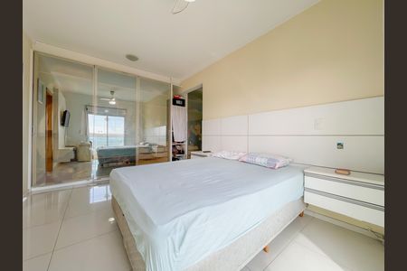 Apartamento à venda com 155m², 3 quartos e 4 vagas Apartamento à venda com 155m², 3 quartos e 4 vagasSuíte 2